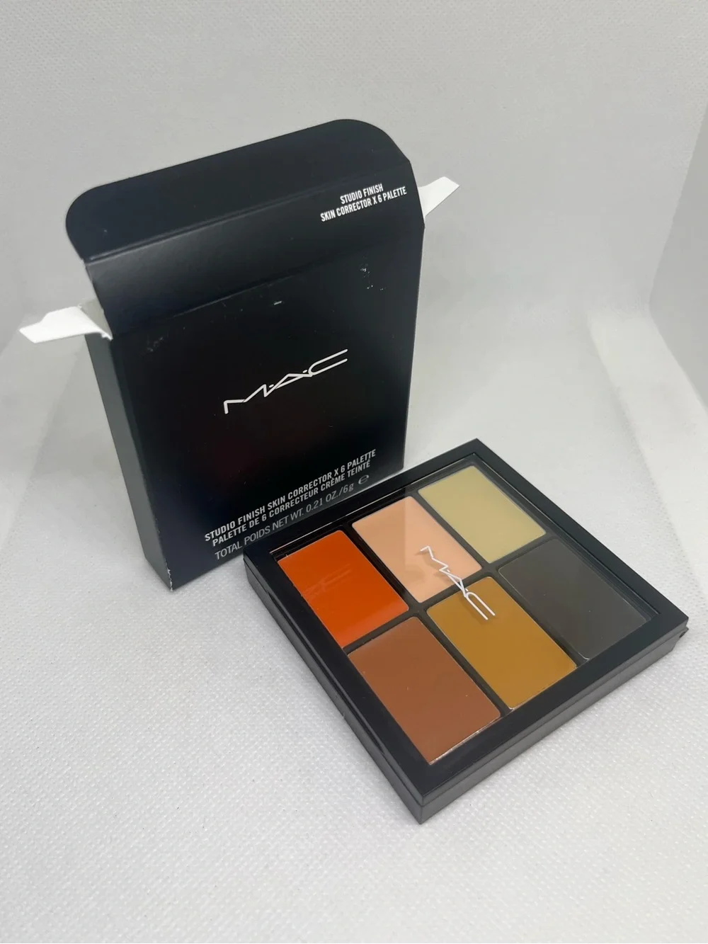 New MAC STUDIO FINISH SKIN CORRECTOR X 6 PALETTE